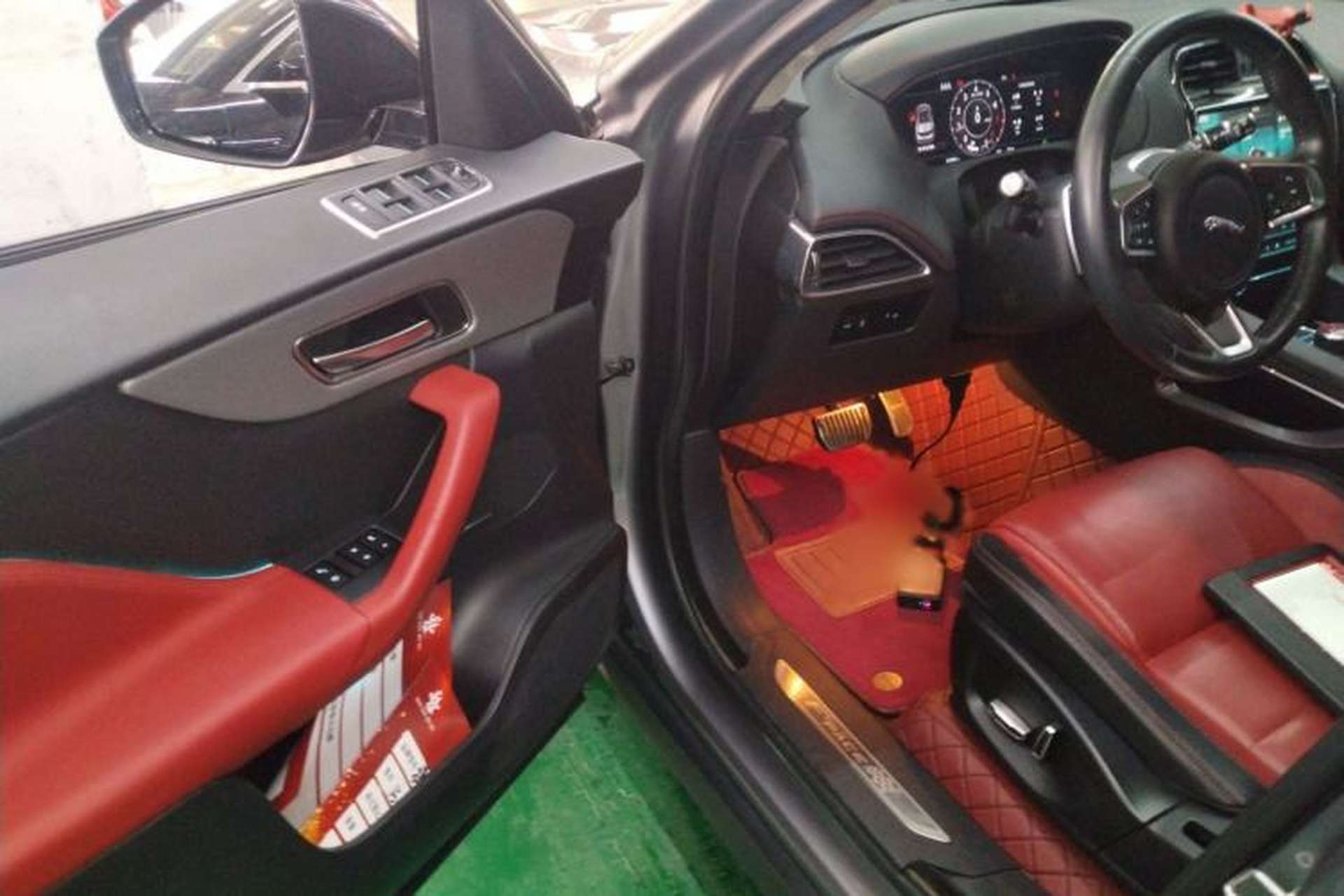 Used Jaguar F-PACE 2020 2.0T Rally Edition Interior 3