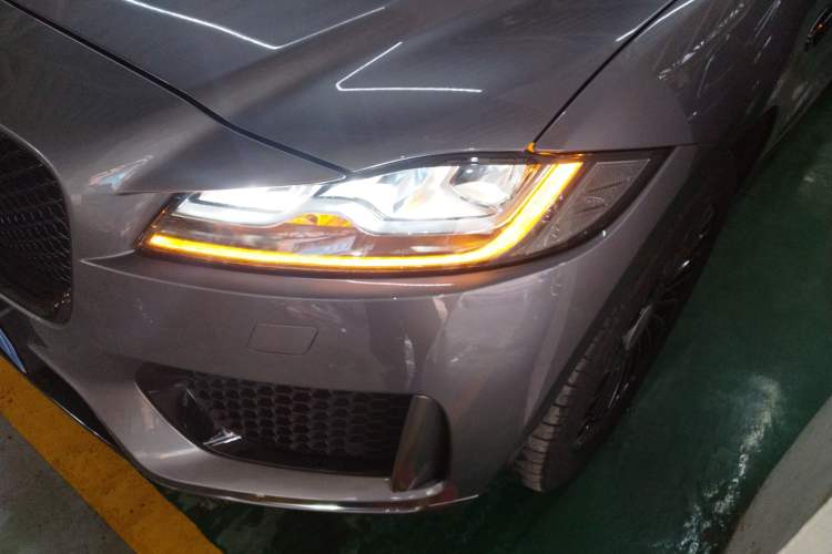 Used Jaguar F-PACE 2020 2.0T Rally Edition Left Front Headlight