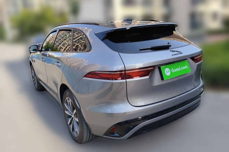 Used Jaguar F-PACE 2024 P250 R-Dynamic SE Rear Left 45 Deg