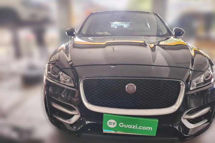 Used Jaguar F-PACE 2016 3.0 SC Four-Wheel Drive R-Sport Sport Edition Front