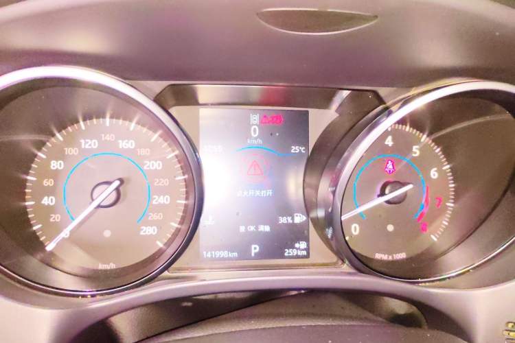 Used Jaguar F-PACE 2016 3.0 SC Four-Wheel Drive R-Sport Sport Edition Instrument Cluster