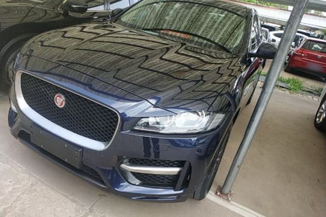 Used Jaguar F-PACE 2016 3.0 SC Four-Wheel Drive R-Sport Sport Edition