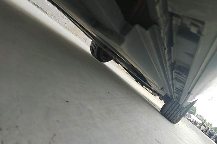 Used Jaguar F-PACE  Chassis Rear Right