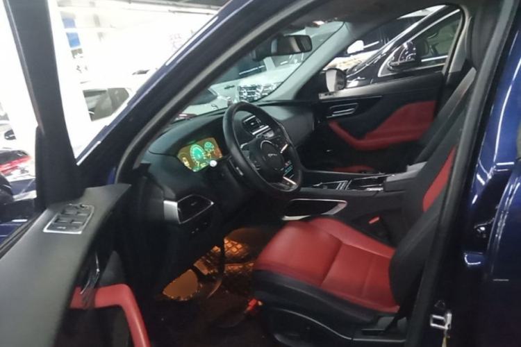 Used Jaguar F-PACE 2016 2.0T Two-Wheel-Drive R-Sport Sport Edition Driver Seat