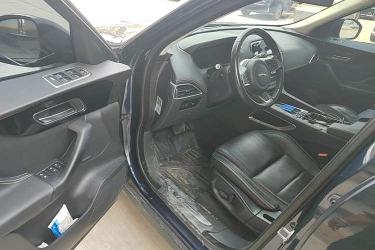 Used Jaguar F-PACE  Driver Seat