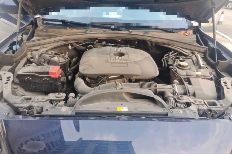 Used Jaguar F-PACE 2016 2.0T Two-Wheel Drive Urban Luxury Edition Engine Bay