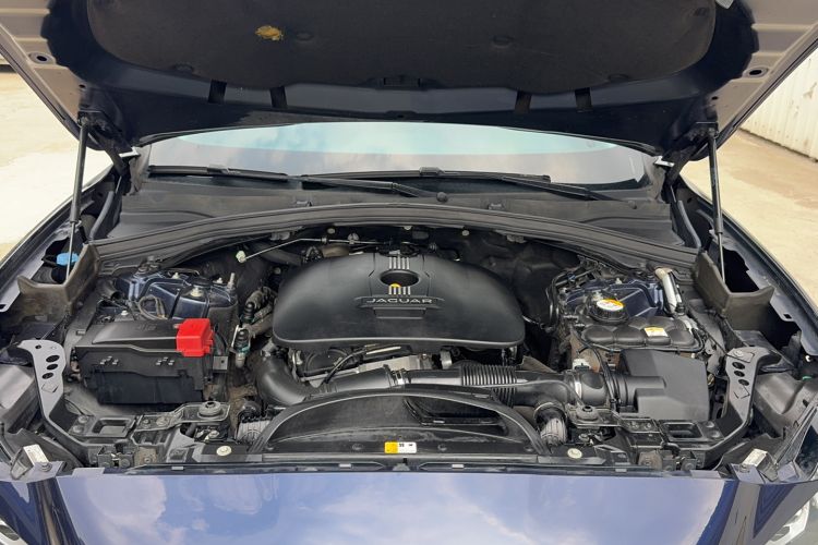 Used Jaguar F-PACE 2016 2.0T Two-Wheel Drive Urban Luxury Edition Engine Bay