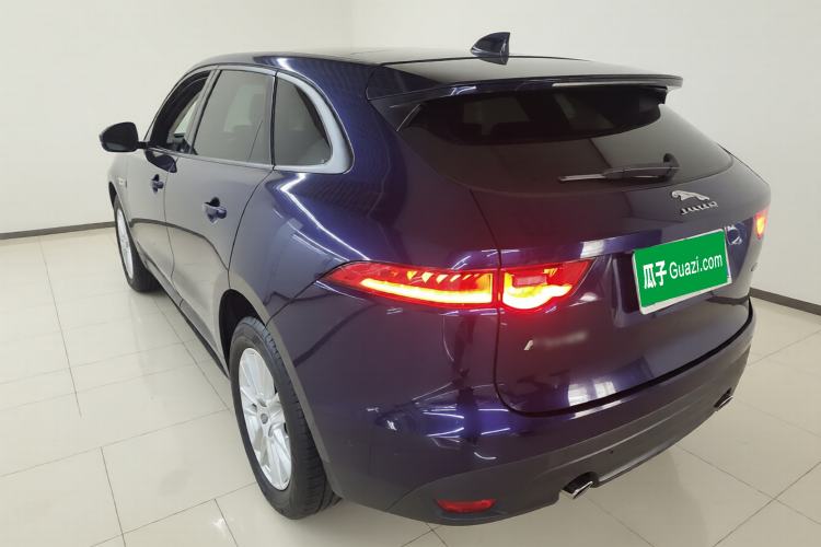 Used Jaguar F-PACE 2016 2.0T Two-Wheel Drive Urban Luxury Edition Exterior 2
