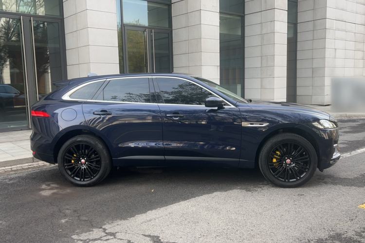 Used Jaguar F-PACE 2016 3.0 SC Four-Wheel Drive R-Sport Sport Edition Exterior 2