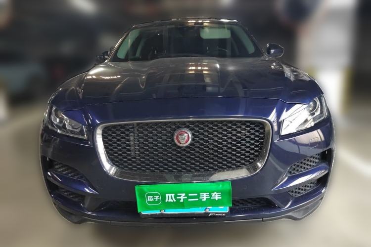Used Jaguar F-PACE 2016 2.0T Two-Wheel Drive Urban Luxury Edition Front