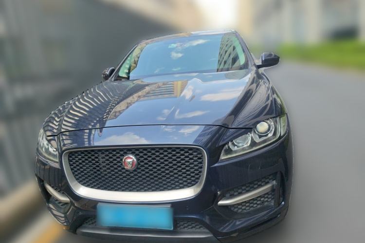 Used Jaguar F-PACE 2016 2.0T Two-Wheel-Drive R-Sport Sport Edition Front