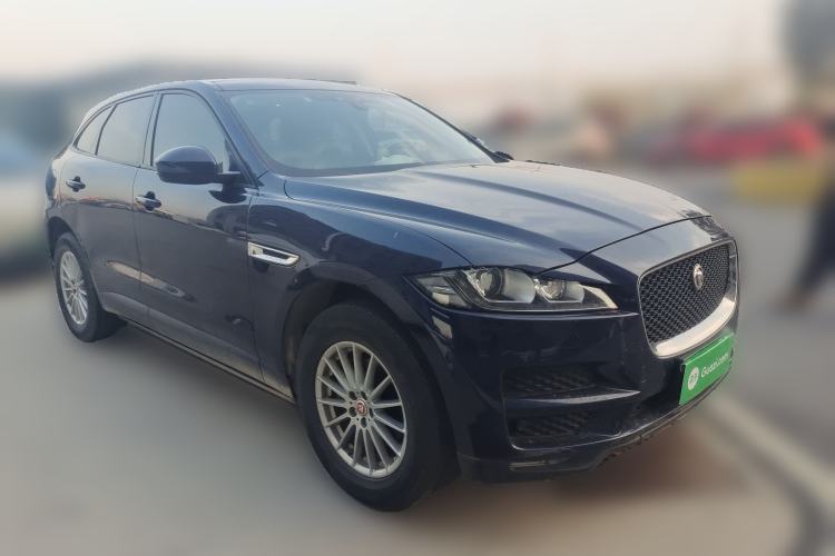 Used Jaguar F-PACE 2016 2.0T Two-Wheel Drive Urban Luxury Edition Front Right 45 Deg