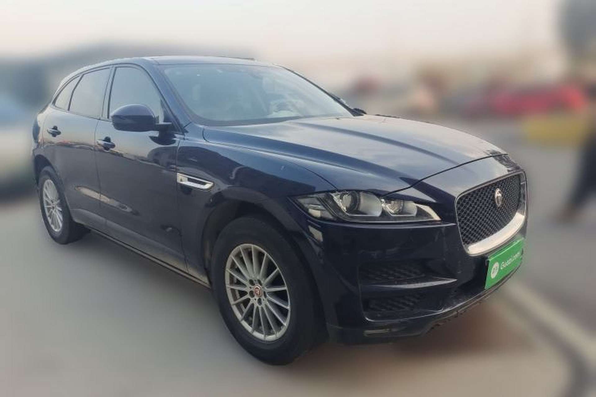Used Jaguar F-PACE 2016 2.0T Two-Wheel Drive Urban Luxury Edition Front Right 45 Deg