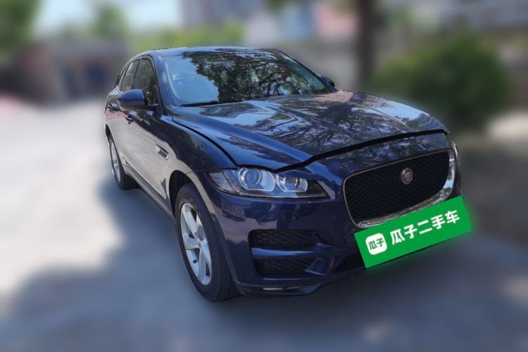 Used Jaguar F-PACE 2016 2.0T Two-Wheel-Drive R-Sport Sport Edition Front Right 45 Deg