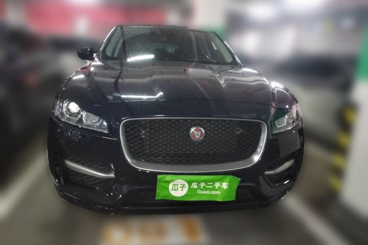 Used Jaguar F-PACE 2016 2.0T Two-Wheel-Drive R-Sport Sport Edition Front