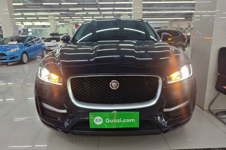 Used Jaguar F-PACE 2016 2.0T Two-Wheel-Drive R-Sport Sport Edition Front