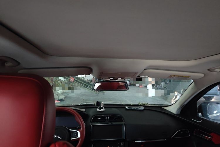 Used Jaguar F-PACE 2016 2.0T Two-Wheel-Drive R-Sport Sport Edition Headliner