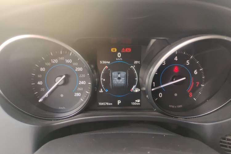 Used Jaguar F-PACE 2016 2.0T Two-Wheel Drive Urban Luxury Edition Instrument Cluster