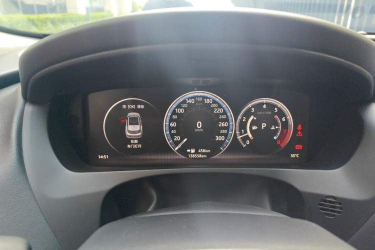 Used Jaguar F-PACE 2016 2.0T Two-Wheel-Drive R-Sport Sport Edition Instrument Cluster