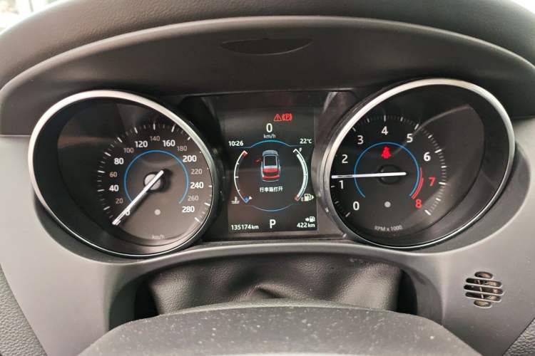 Used Jaguar F-PACE 2016 2.0T Two-Wheel Drive Urban Luxury Edition Instrument Cluster