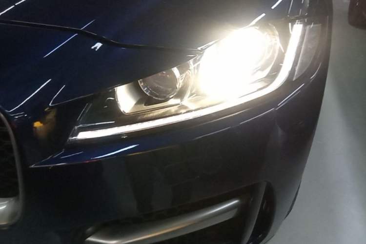 Used Jaguar F-PACE 2016 2.0T Two-Wheel-Drive R-Sport Sport Edition Left Front Headlight