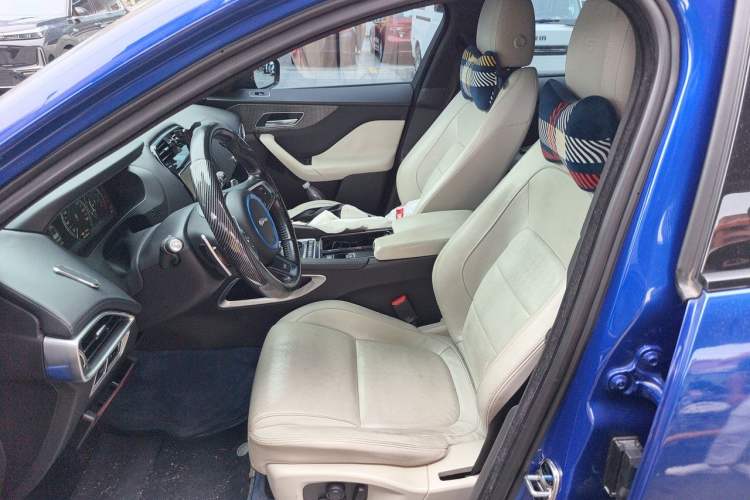 Used Jaguar F-PACE 2016 3.0 SC Four-Wheel Drive S High-Performance First-Edition Limited Model Left Front Seat