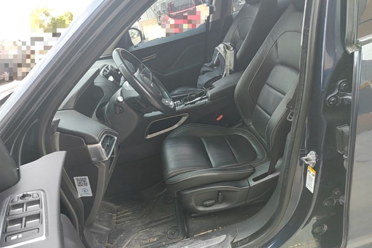 Used Jaguar F-PACE  Left Front Seat