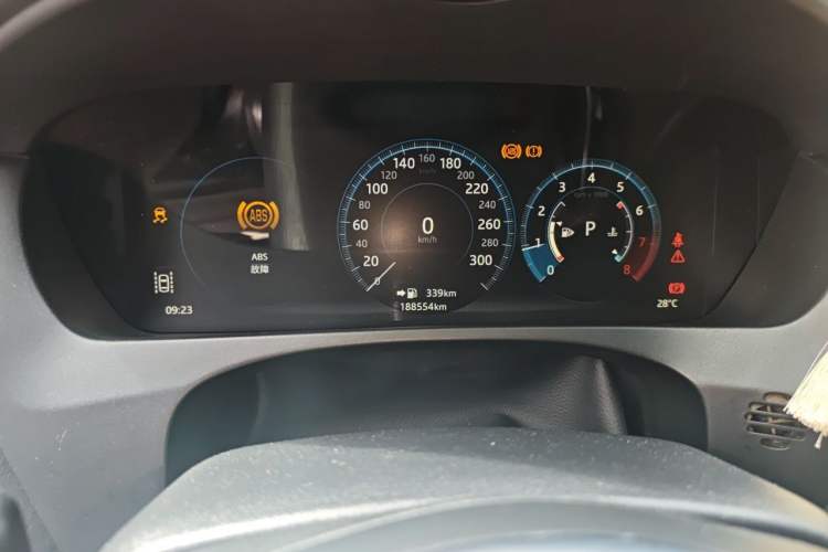 Used Jaguar F-PACE 2016 2.0T Two-Wheel-Drive R-Sport Sport Edition Odometer Close Up