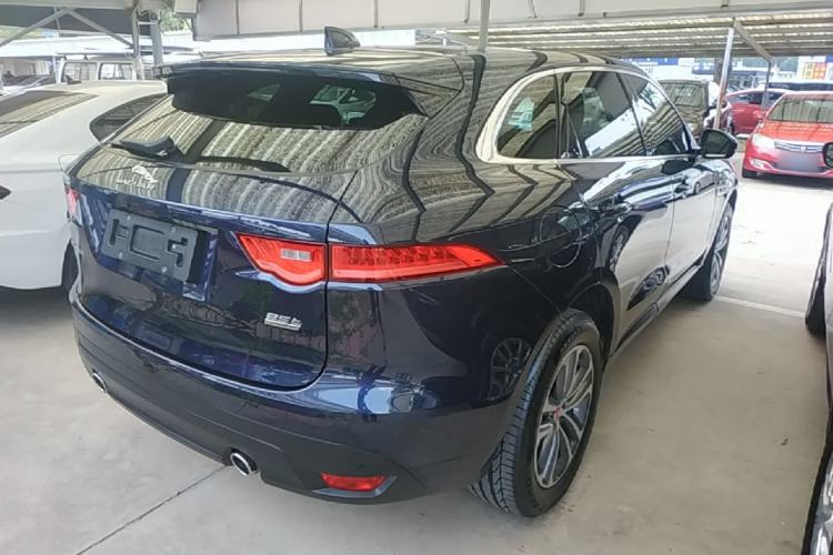 Used Jaguar F-PACE 2016 3.0 SC Four-Wheel Drive R-Sport Sport Edition Rear Right 45 Deg