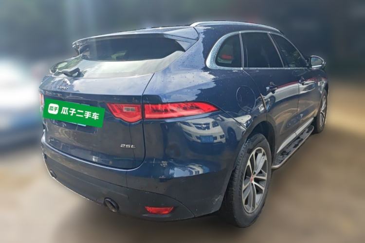Used Jaguar F-PACE 2016 2.0T Two-Wheel-Drive R-Sport Sport Edition Rear Right 45 Deg