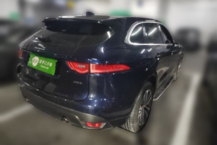 Used Jaguar F-PACE 2016 2.0T Two-Wheel-Drive R-Sport Sport Edition Rear Right 45 Deg