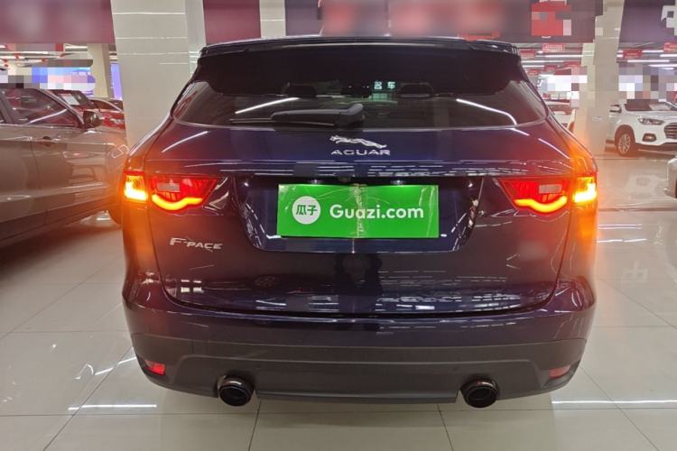 Used Jaguar F-PACE 2016 2.0T Two-Wheel-Drive R-Sport Sport Edition Rear