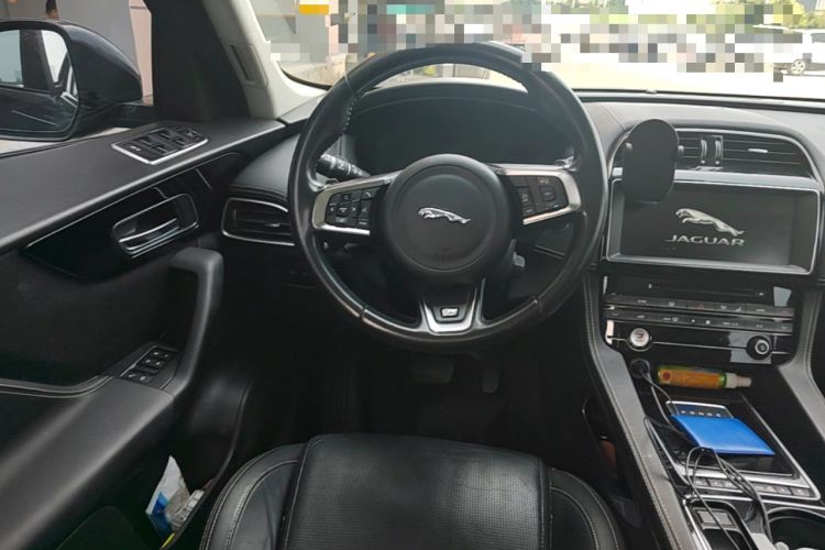 Used Jaguar F-PACE  Steering Wheel