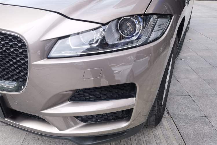Used Jaguar F-PACE 2016 2.0T Two-Wheel Drive Urban Luxury Edition Left Front Headlight