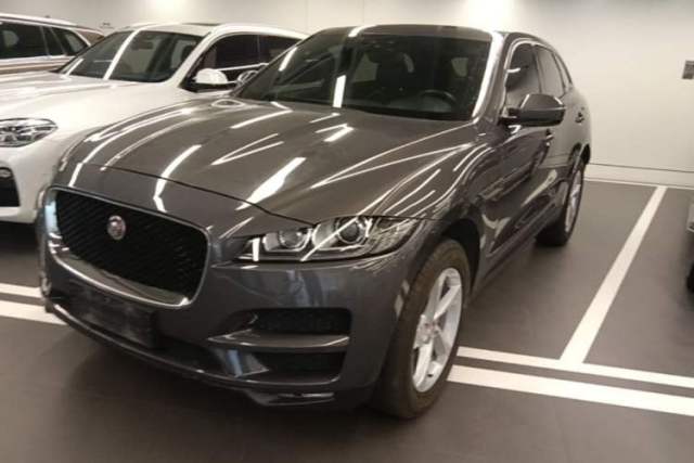 Used Jaguar F-PACE 2016 2.0T Two-Wheel Drive Urban Luxury Edition