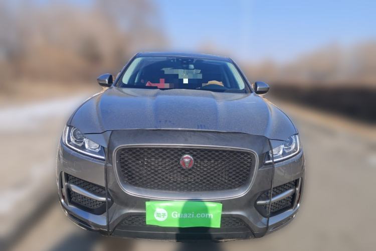Used Jaguar F-PACE 2016 2.0T Two-Wheel-Drive R-Sport Sport Edition Front