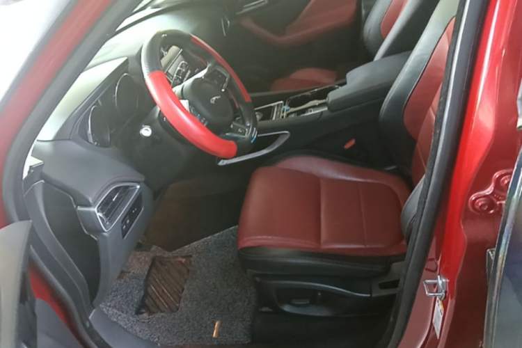 Used Jaguar F-PACE 2016 3.0 SC Four-Wheel Drive R-Sport Sport Edition Left Front Seat