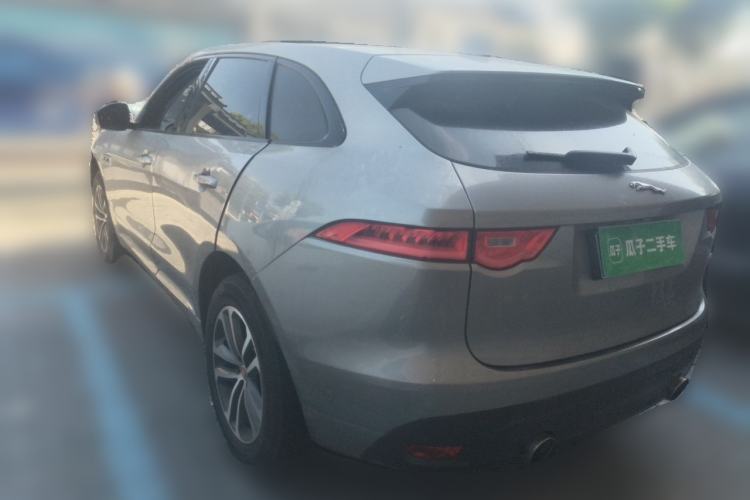 Used Jaguar F-PACE 2016 2.0T Two-Wheel-Drive R-Sport Sport Edition Rear Left 45 Deg