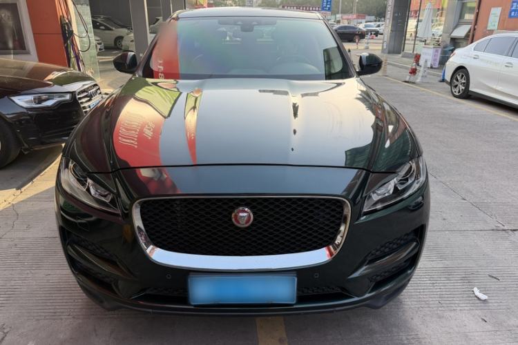 Used Jaguar F-PACE 2016 2.0T Two-Wheel-Drive R-Sport Sport Edition Exterior 1