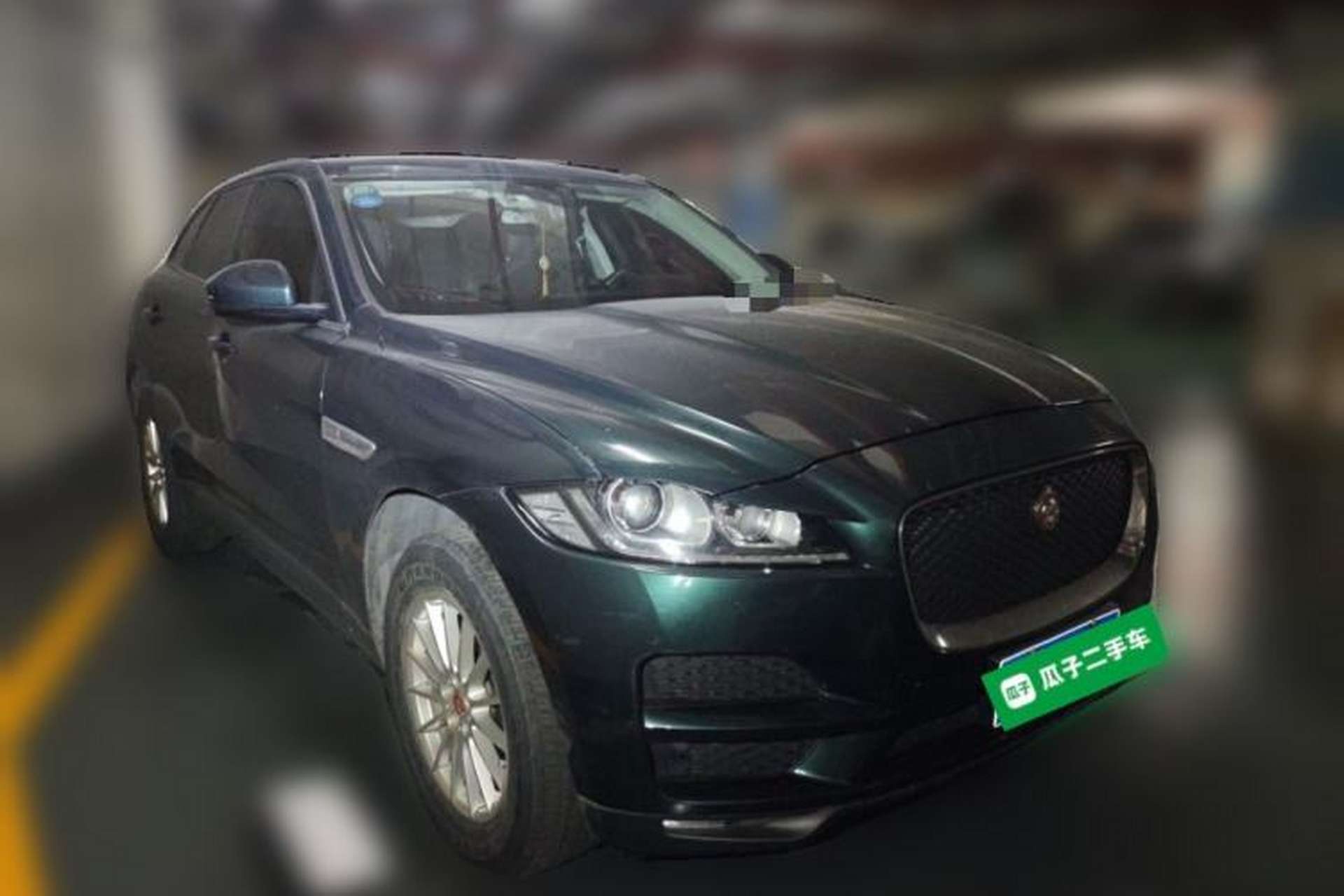Used Jaguar F-PACE 2016 2.0T Two-Wheel Drive Urban Luxury Edition Front Right 45 Deg