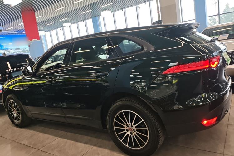 Used Jaguar F-PACE 2016 2.0T Two-Wheel Drive Urban Luxury Edition Left Side