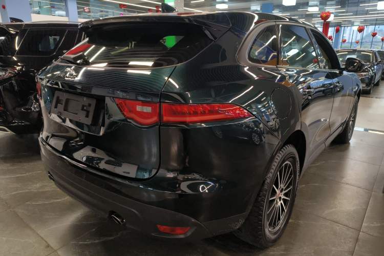 Used Jaguar F-PACE 2016 2.0T Two-Wheel Drive Urban Luxury Edition Rear Right 45 Deg