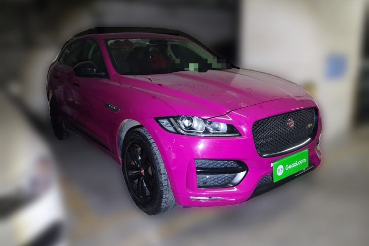 Used Jaguar F-PACE 2016 2.0T Two-Wheel-Drive R-Sport Sport Edition Front Right 45 Deg
