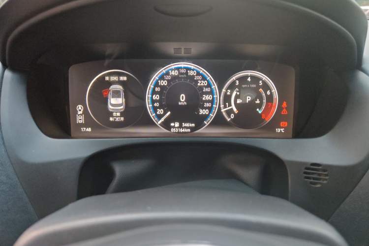 Used Jaguar F-PACE 2016 3.0 SC Four-Wheel Drive R-Sport Sport Edition Odometer Close Up