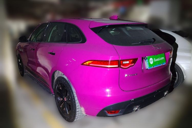Used Jaguar F-PACE 2016 2.0T Two-Wheel-Drive R-Sport Sport Edition Rear Left 45 Deg