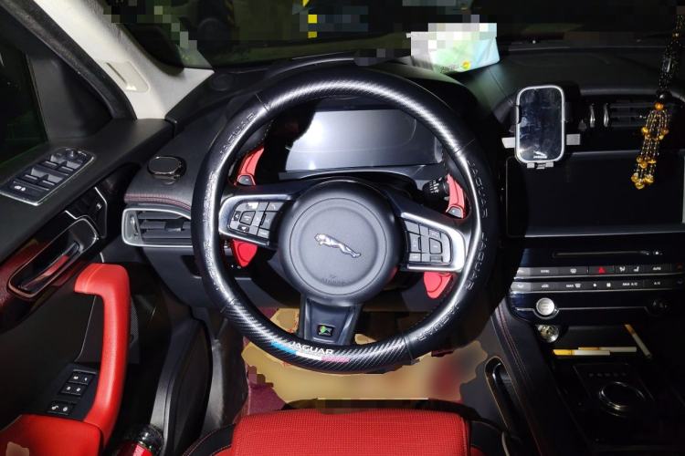 Used Jaguar F-PACE 2016 2.0T Two-Wheel-Drive R-Sport Sport Edition Steering Wheel