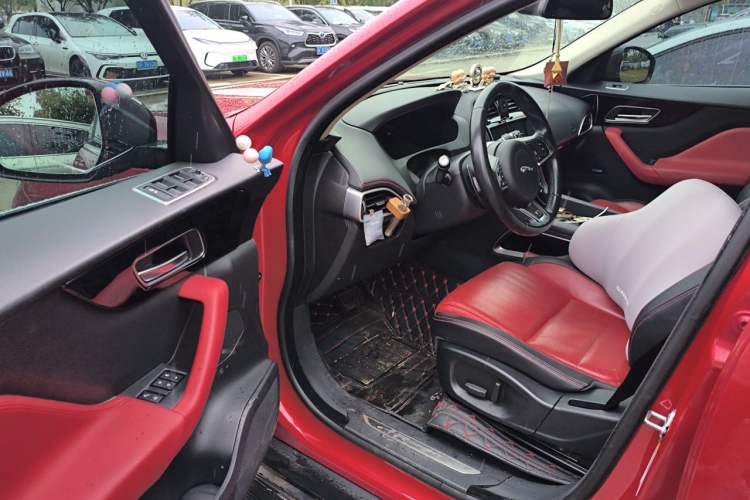 Used Jaguar F-PACE 2016 2.0T Two-Wheel-Drive R-Sport Sport Edition Driver Seat