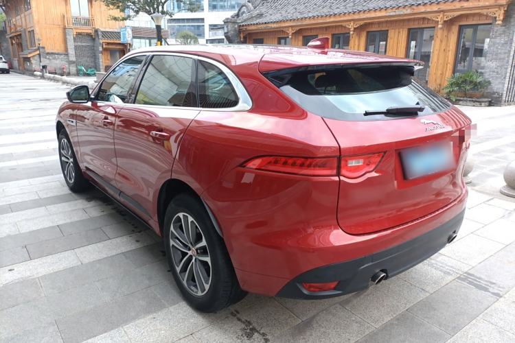 Used Jaguar F-PACE 2016 2.0T Two-Wheel-Drive R-Sport Sport Edition Exterior 2