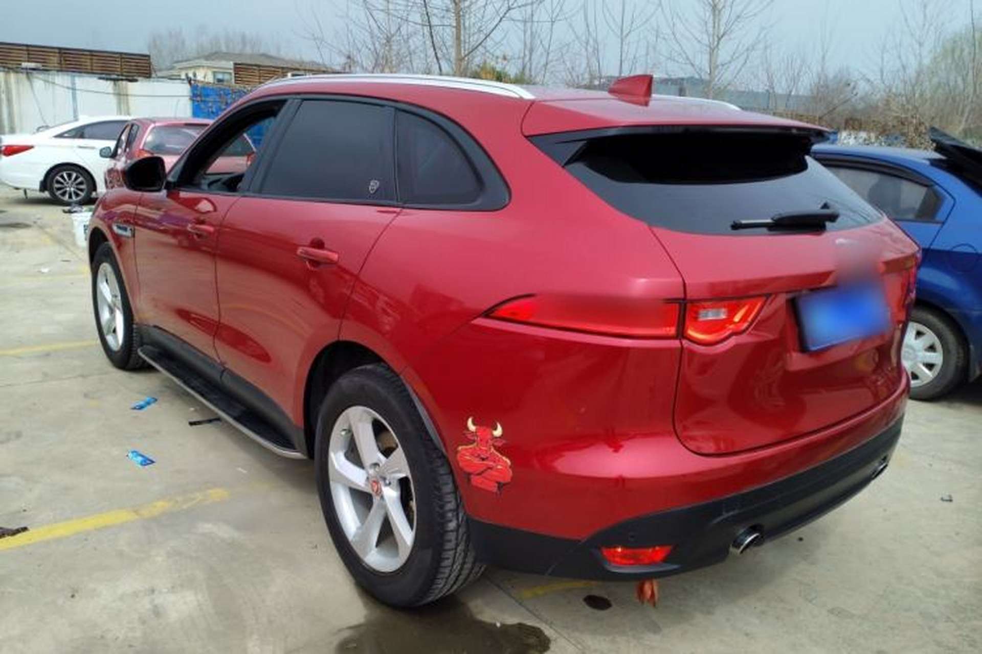 Used Jaguar F-PACE 2016 2.0T Two-Wheel Drive Urban Luxury Edition Exterior 2