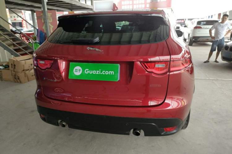Used Jaguar F-PACE 2016 2.0T Two-Wheel Drive Urban Luxury Edition Exterior 3